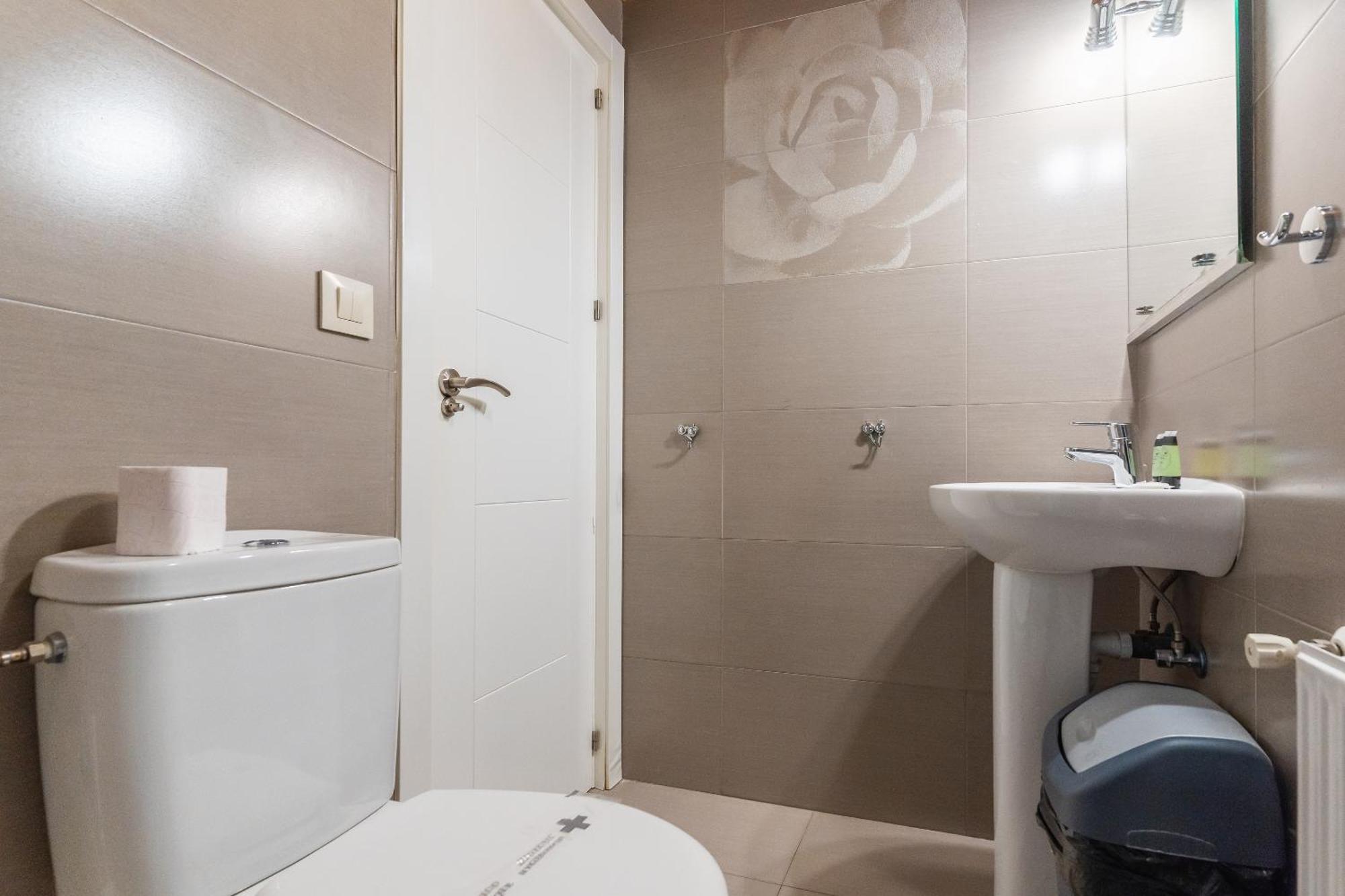 2 Bedrooms 1,5Bathrooms Furnished - Sol - Bright & Functional - Mintystay Madrid Exterior foto